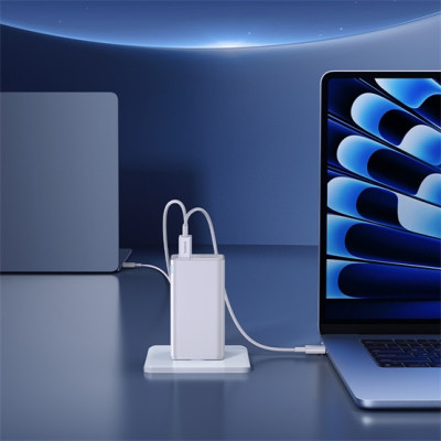 Baseus GaN6 Pro hálózati gyorstöltő 100W – 2×USB-C + 2×USB-A, fehér + 100W USB-C kábel Baseus GaN6 Pro hálózati gyorstöltő 100W – 2×USB-C + 2×USB-A, fehér + 100W USB-C kábel
