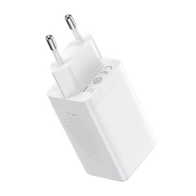 Baseus GaN5 Pro hálózati töltő, 2xUSB-C + USB, 65W (fehér) Baseus GaN5 Pro hálózati töltő, 2xUSB-C + USB, 65W (fehér)